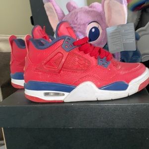 Jordan 4 retro